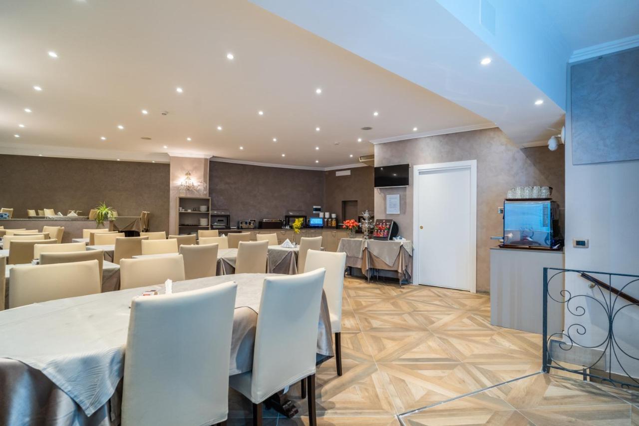 Hotel Globo Suite-Correnti Hotels Sanremo Exterior foto