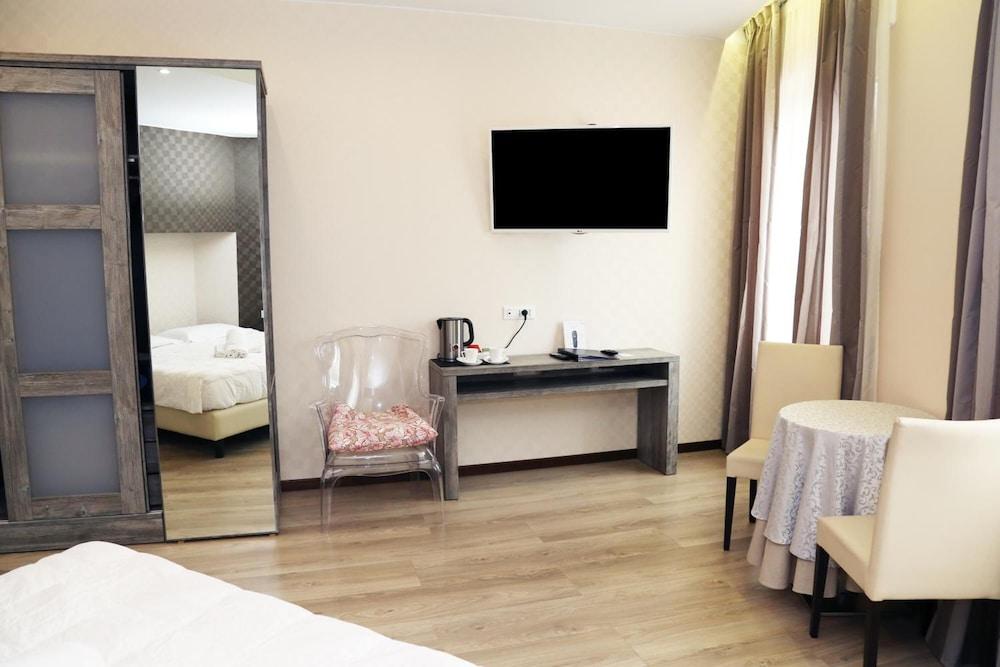 Hotel Globo Suite-Correnti Hotels Sanremo Exterior foto
